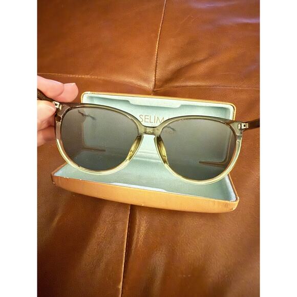 Selima X Club Monaco Sunglasses Olivia W Case - Picture 3 of 4